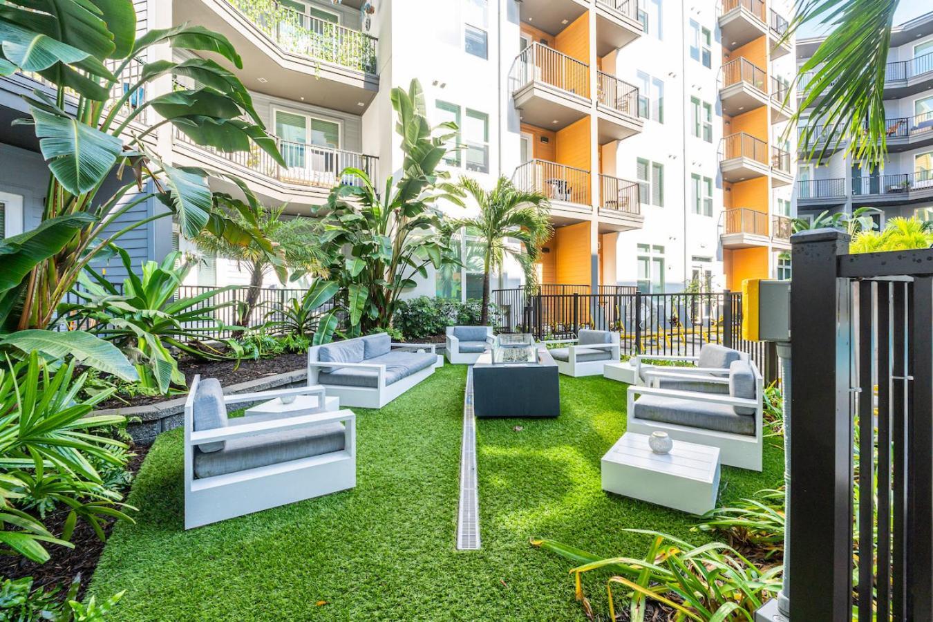 דירות סיינט פיטרסברג Tropical Field 1 Bed In Downtown With Free Parking מראה חיצוני תמונה