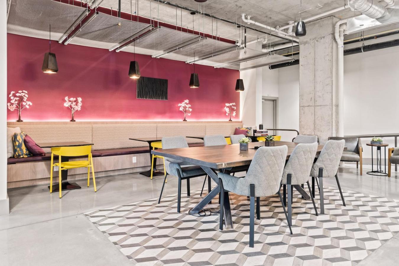 דירות סיינט פיטרסברג Tropical Field 1 Bed In Downtown With Free Parking מראה חיצוני תמונה
